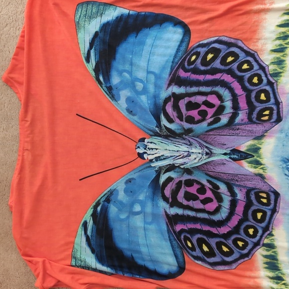 ❤️ Butterfly by Model France Tee OS - Picture 5 of 7
